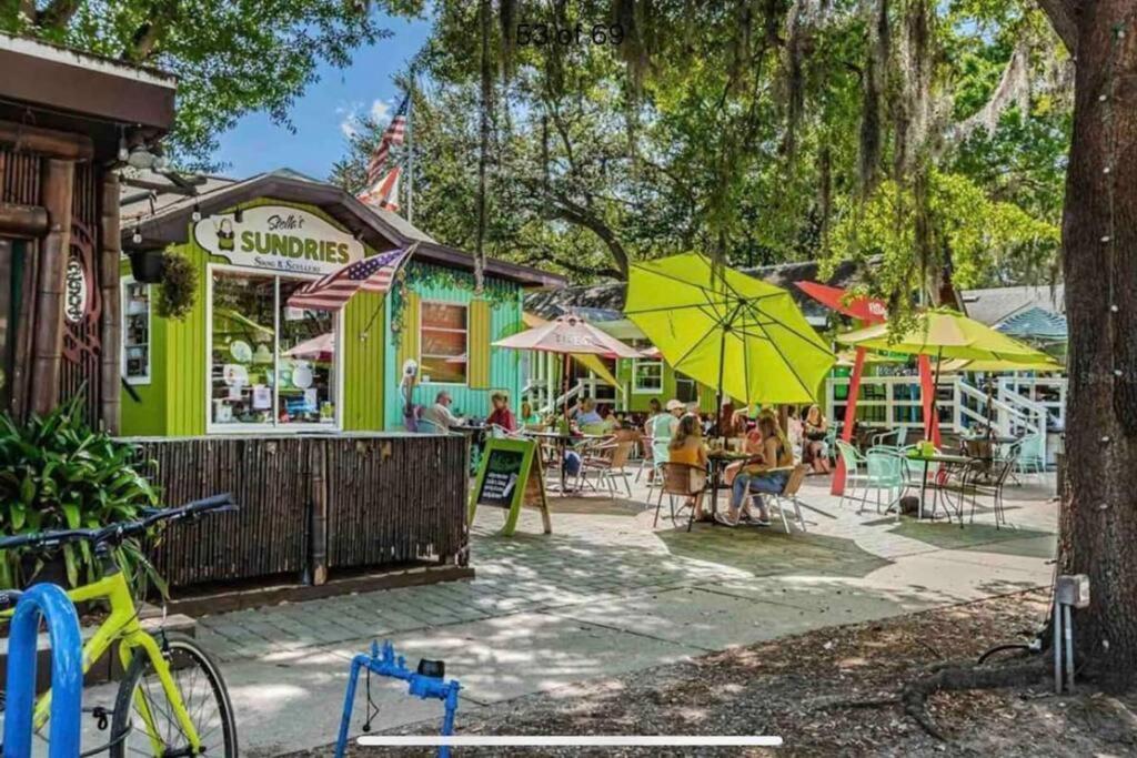 In The Center Of Gulfport, Min Away From The Beach! St. Petersburg Exteriér fotografie